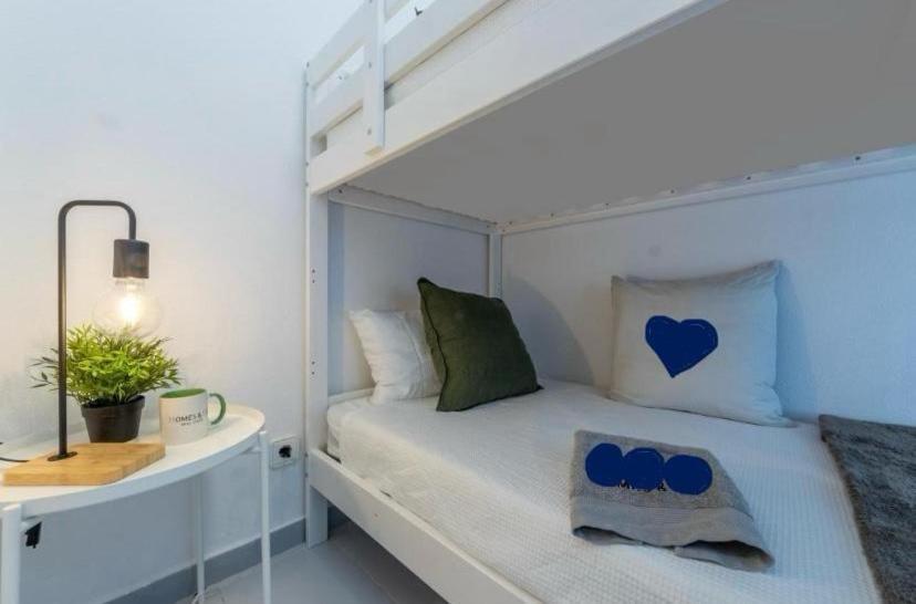 Aquario Rr18 Apartment Ла Пинеда Екстериор снимка